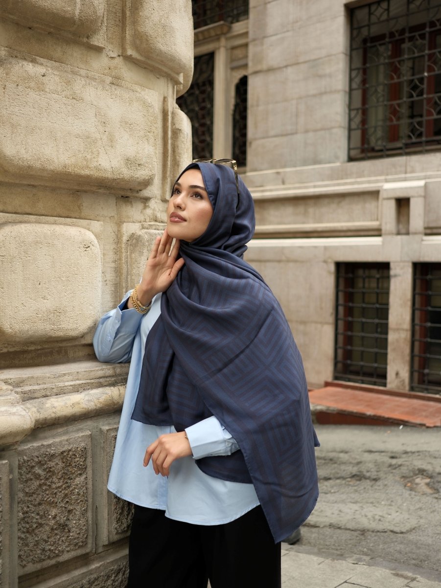 BC Monogram Pamuk İpek Lacivert