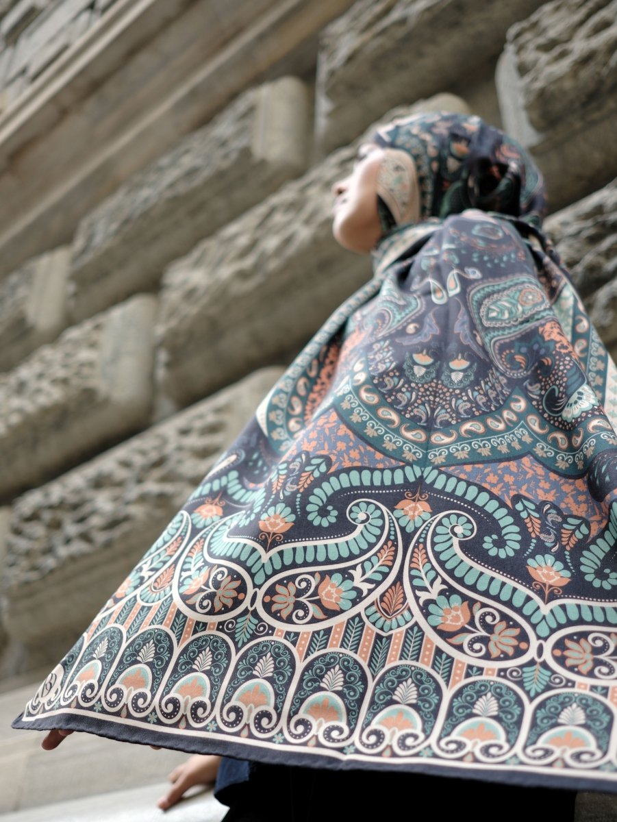 Paisley Harmony Yün İpek Lacivert