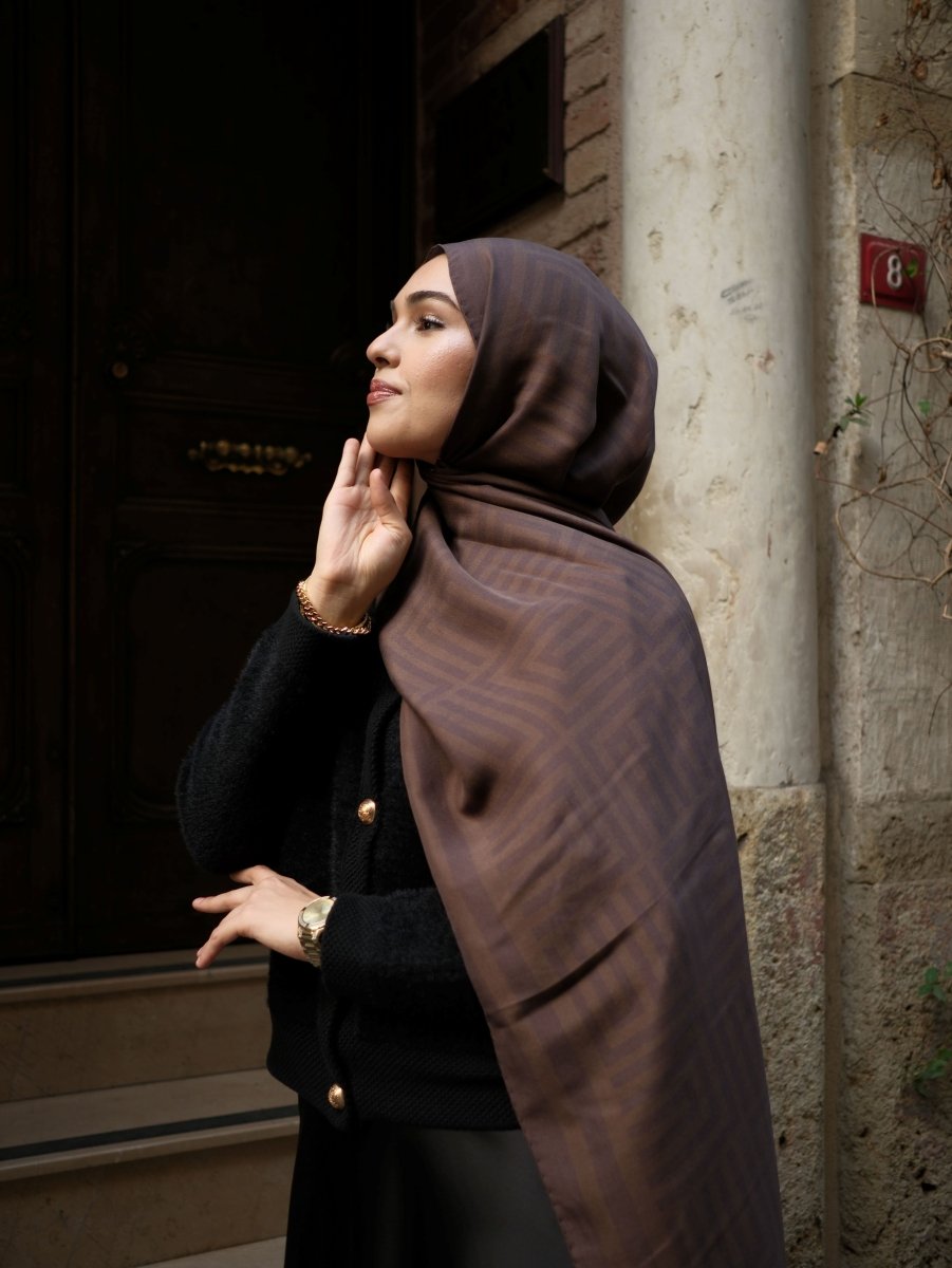 BC Monogram Pamuk İpek Kahve