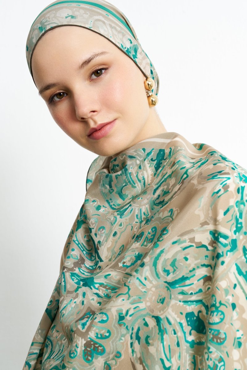 Leila İpek Şal Vizon