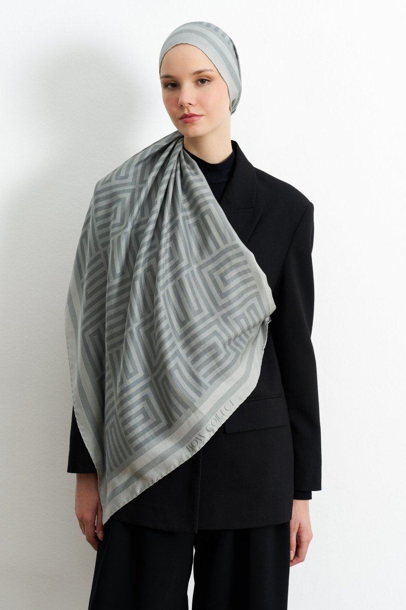 BC Monogram Pamuk İpek Gri